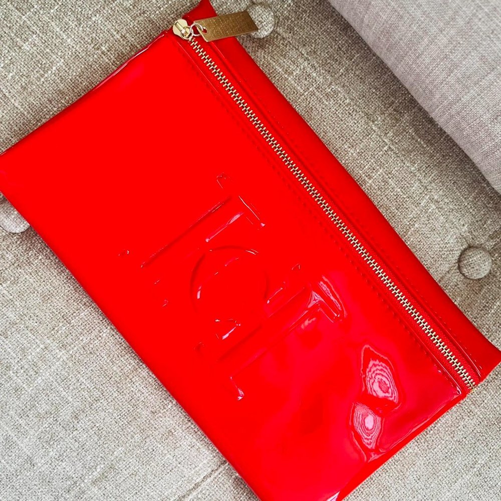 Carolina Herrera Good Girl Envelope Style Wallet Womens Red Brand New